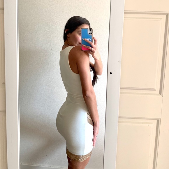 ✨Bebe Dress - Picture 3 of 4